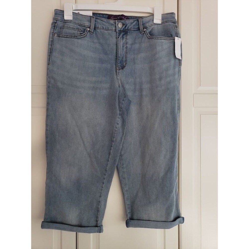 Gloria Vanderbilt Rail Straight Capri Denim Jeans - Mid Rise- Womens 12 - NEW